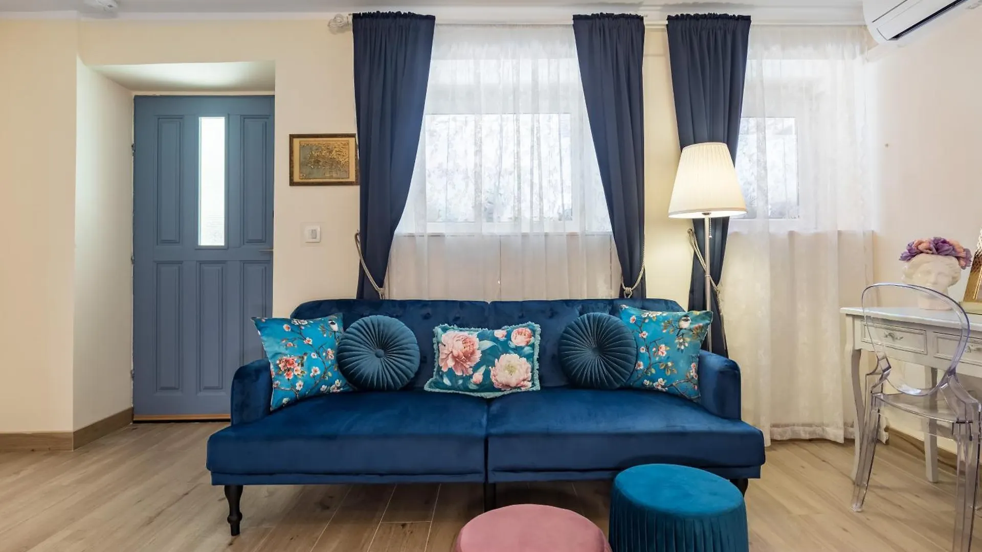 Split Exclusive Stay Apartment